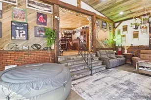 44 Schult St, Keene, NH 03431 - Photo 3