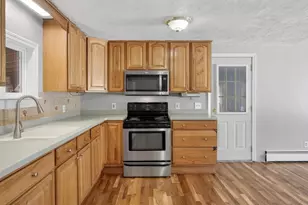 219 Rattlesnake Hill Rd, Auburn, NH 03032 - Photo 7