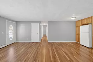 219 Rattlesnake Hill Rd, Auburn, NH 03032 - Photo 9