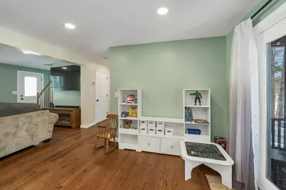 51 Pilgrim Drive, Litchfield, NH 03052 - Photo 17