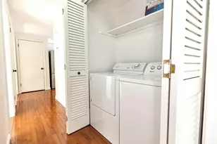 4 Burlington Rd, Nashua, NH 03062 - Photo 21