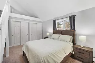 6 Mills Farm Cir, Derry, NH 03038 - Photo 23