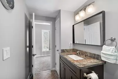 6 Mills Farm Circle #R, Derry, NH 03038 - Photo 21