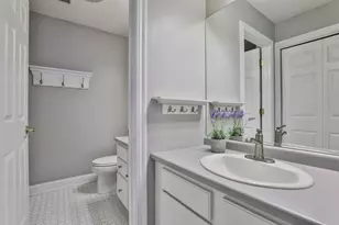 25 Shedd Ln, Hollis, NH 03049 - Photo 43