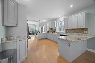 32 Tansy Ave, Stratham, NH 03885 - Photo 7