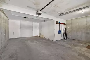 35 Albury Stone Cir, Nashua, NH 03063 - Photo 3