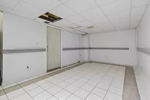 35 Albury Stone Cir, Nashua, NH 03063 - Photo 5