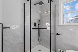 19 Auburn Rd, Londonderry, NH 03053 - Photo 35