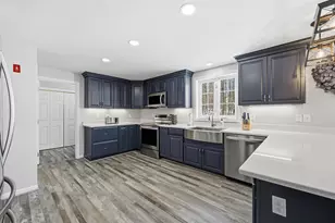 58 Orcutt Dr, Chester, NH 03036 - Photo 3