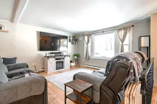 325 Pembroke Hill Rd, Pembroke, NH 03275 - Photo 15