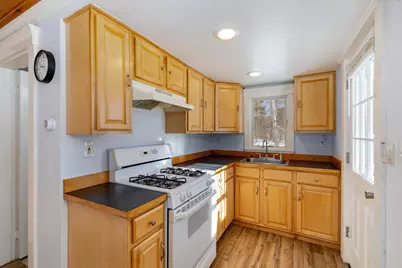 19 Maple Avenue, Newton, NH 03858 - Photo 9