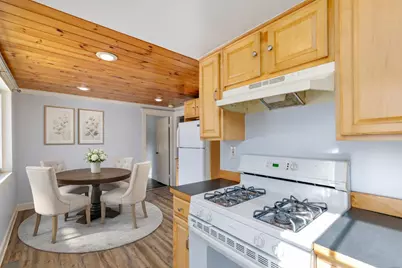 19 Maple Avenue, Newton, NH 03858 - Photo 7