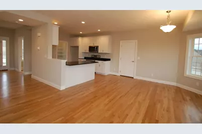 146 Brookview Drive, Hooksett, NH 03106 - Photo 9