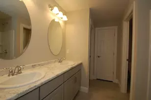 146 Brookview Dr, Hooksett, NH 03106 - Photo 19