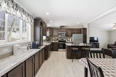 7 Pinecrest Circle, Allenstown, NH 03275 - Photo 3