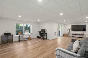 12 Founders Sq, Greenland, NH 03840 - Photo 29