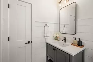 12 Founders Sq, Greenland, NH 03840 - Photo 13