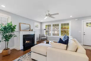 27 Mulberry Ln, Epping, NH 03042 - Photo 5