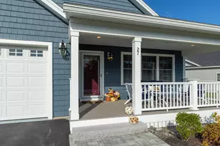 27 Mulberry Ln, Epping, NH 03042 - Photo 3