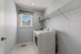 27 Mulberry Ln, Epping, NH 03042 - Photo 15