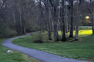 17 Walnut Cir, Merrimack, NH 03054 - Photo 35