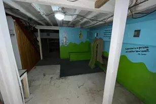 292 West St, Pittsfield, MA 01201 - Photo 35