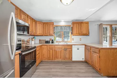 74 Royal Range Road, Sandown, NH 03873 - Photo 3