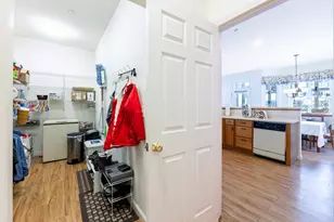 27 Fountain Way, Lebanon, NH 03784 - Photo 13