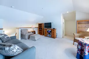 27 Fountain Way, Lebanon, NH 03784 - Photo 23
