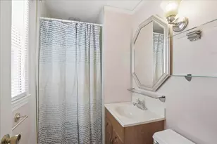 18 Douglas St, Merrimack, NH 03054 - Photo 21