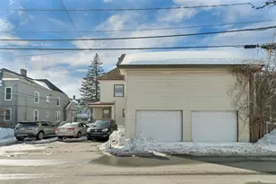 599 Beech St, Manchester, NH 03104 - Photo 7