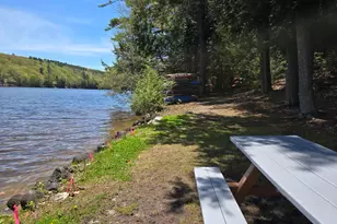 35 Collins Landing Rd, Weare, NH 03281 - Photo 5