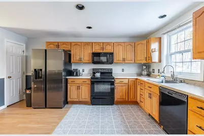 1465 Hooksett Road #41, Hooksett, NH 03106 - Photo 3