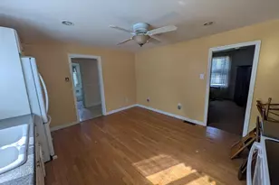 56 Sprague St, Manchester, NH 03103 - Photo 13