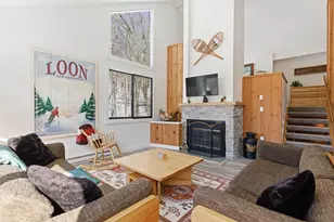 25 Ravine Ln, Lincoln, NH 03251 - Photo 1