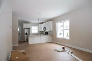 77 Wilderness Dr, Nashua, NH 03062 - Photo 3