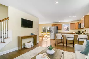 5A Violette Dr, Epping, NH 03042 - Photo 3