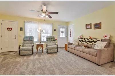 21 Fairfield Drive, Concord, NH 03301 - Photo 7