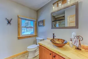 37 Pioneer Rd, Franconia, NH 03580 - Photo 25