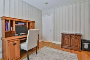 305 Blodget St, Manchester, NH 03104 - Photo 31