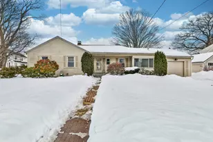 305 Blodget St, Manchester, NH 03104 - Photo 1