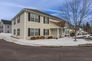 8 Tampa Dr, Rochester, NH 03867 - Photo 23