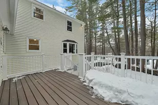 14 Doe Run Ln, Stratham, NH 03885 - Photo 11