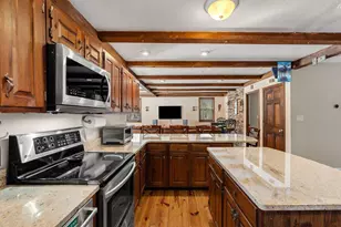 6 Autumn Ln, Merrimack, NH 03054 - Photo 9