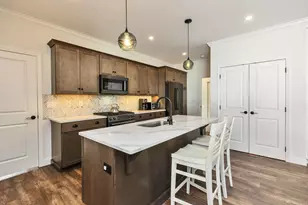 24 Church St, Peterborough, NH 03458 - Photo 23