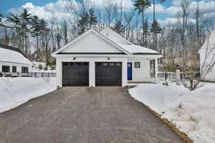 11 Pendleton Farms Ln, Amherst, NH 03031 - Photo 1