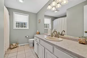 38 Buckingham Dr, Londonderry, NH 03053 - Photo 41