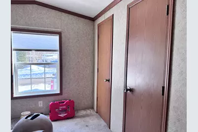 27 Fairway Avenue, Newport, NH 03773 - Photo 9