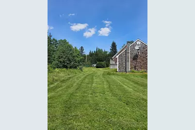 1376 Presidential Highway, Jefferson, NH 03583 - Photo 19