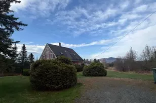 1376 Presidential Hwy, Jefferson, NH 03583 - Photo 13